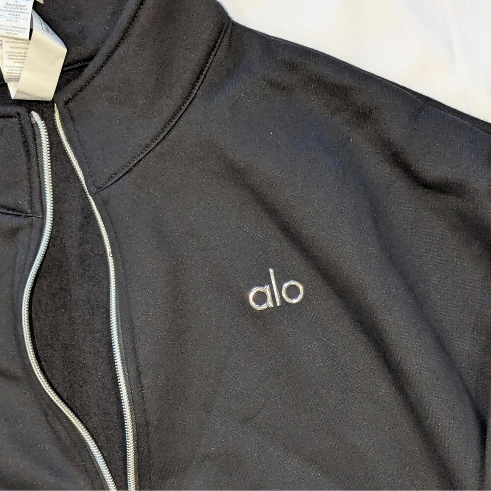 $148 Alo Yoga Accolade 1/4 Zip Pullover Black Size S NWOT Men’s Women's Unisex - Picture 4 of 11